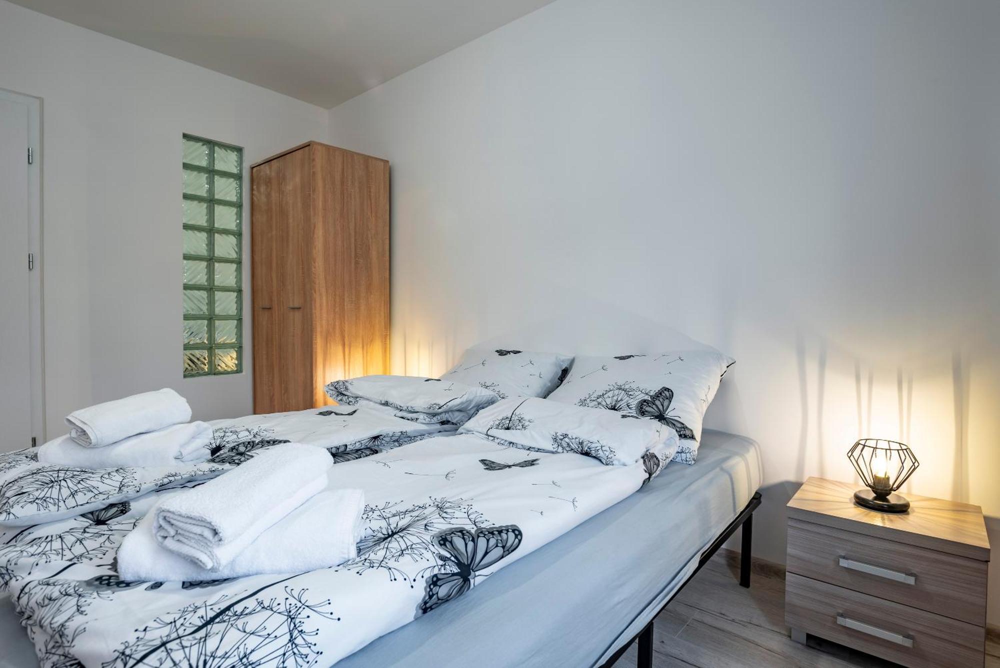 Apartament Kawalek Podlogi 피에초비체 외부 사진