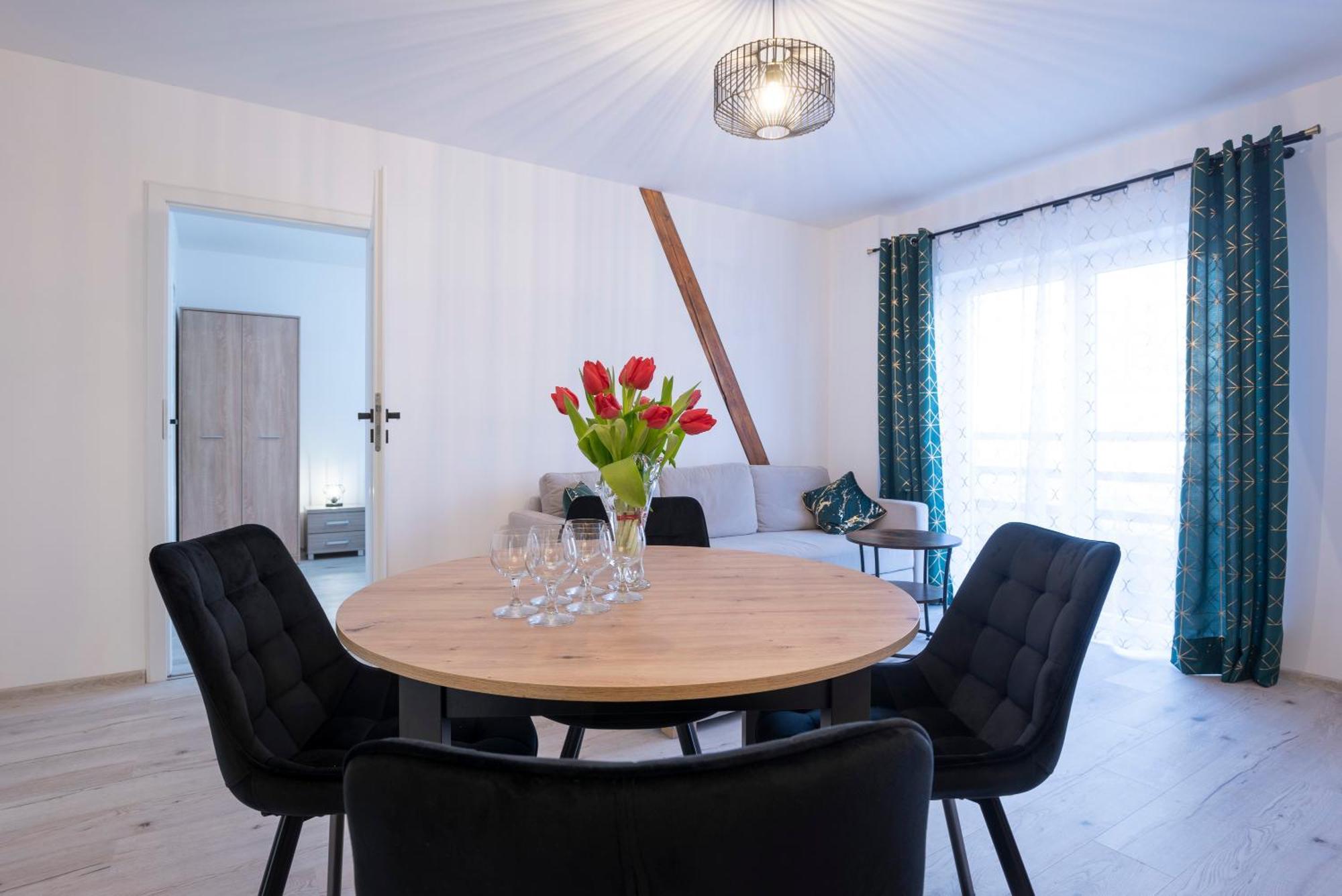Apartament Kawalek Podlogi 피에초비체 외부 사진